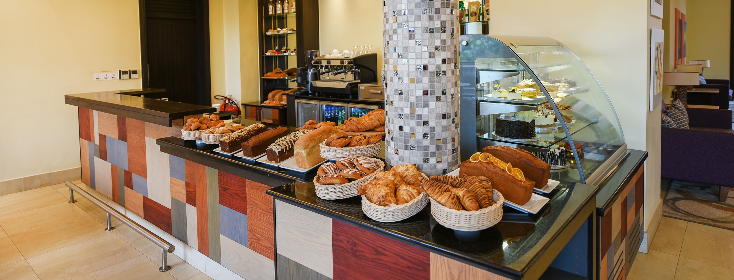Services Blend 2 Coffee Counter
