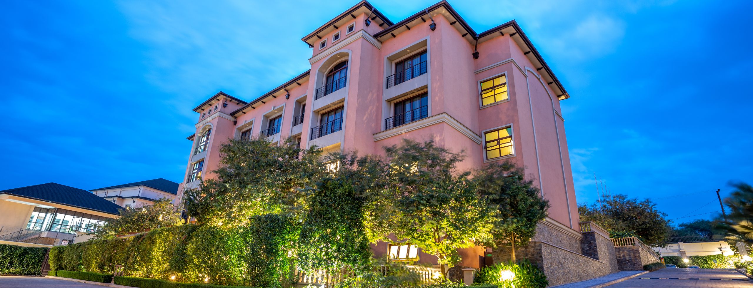 Méstil Hotel & Residences Kampala, Uganda. Hotel Restaurant & Business